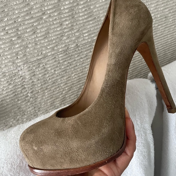 Pour La Victoire High Heel Pumps -Taupe Color - size 6.5 - Picture 9 of 11